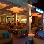 Stalis Hotel מלון