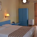 מלון Stalis Hotel 3*