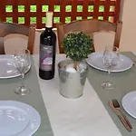 Stalis Hotel מלון
